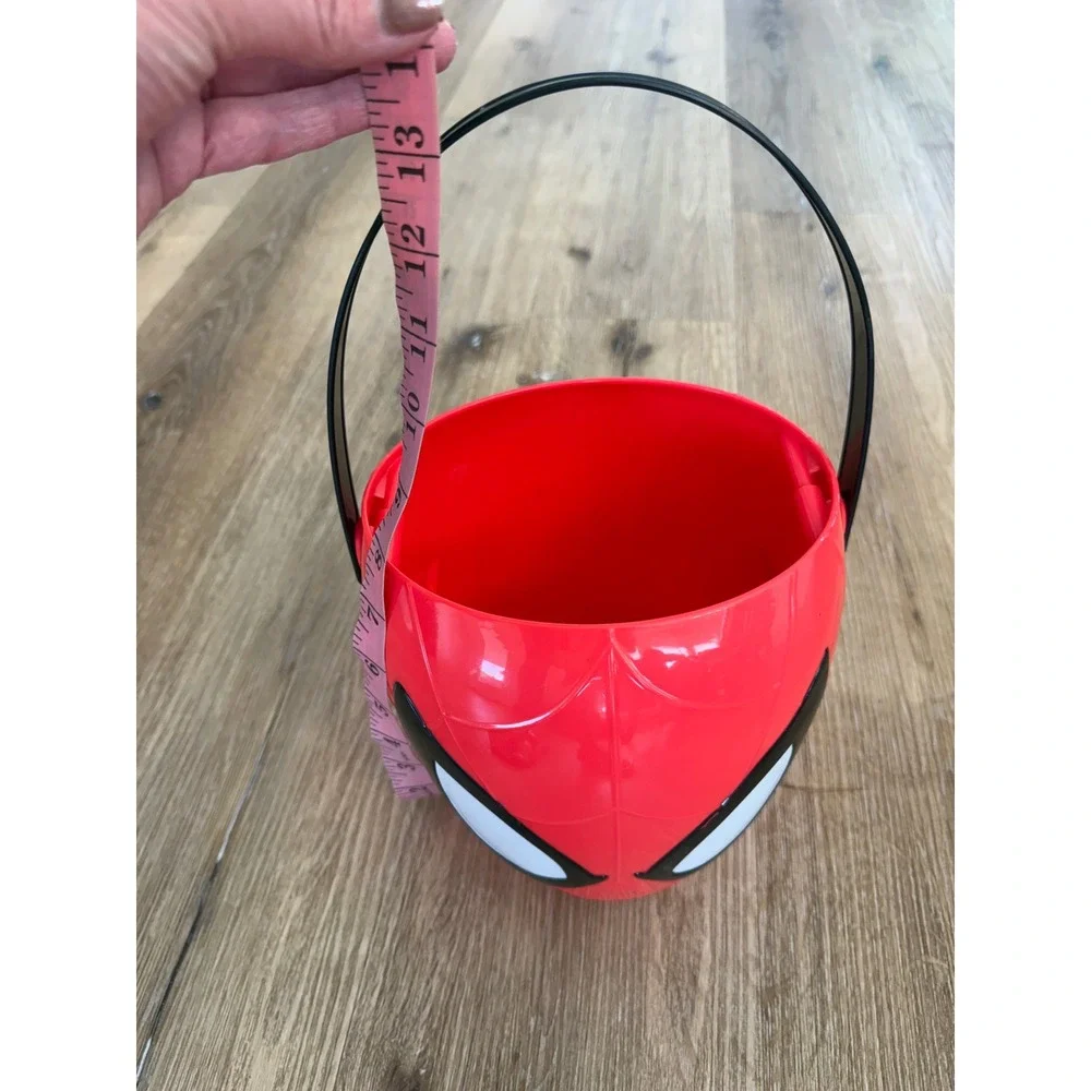 Marvel Spiderman Halloween Trick or Treat Bucket Pail Kids Red Superhero Mask